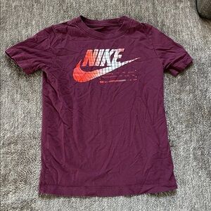 Boys Nike tee